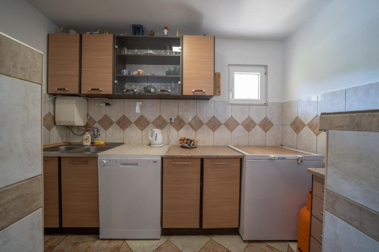 Apartments Zeko Донджі-Моріндж Екстер'єр фото