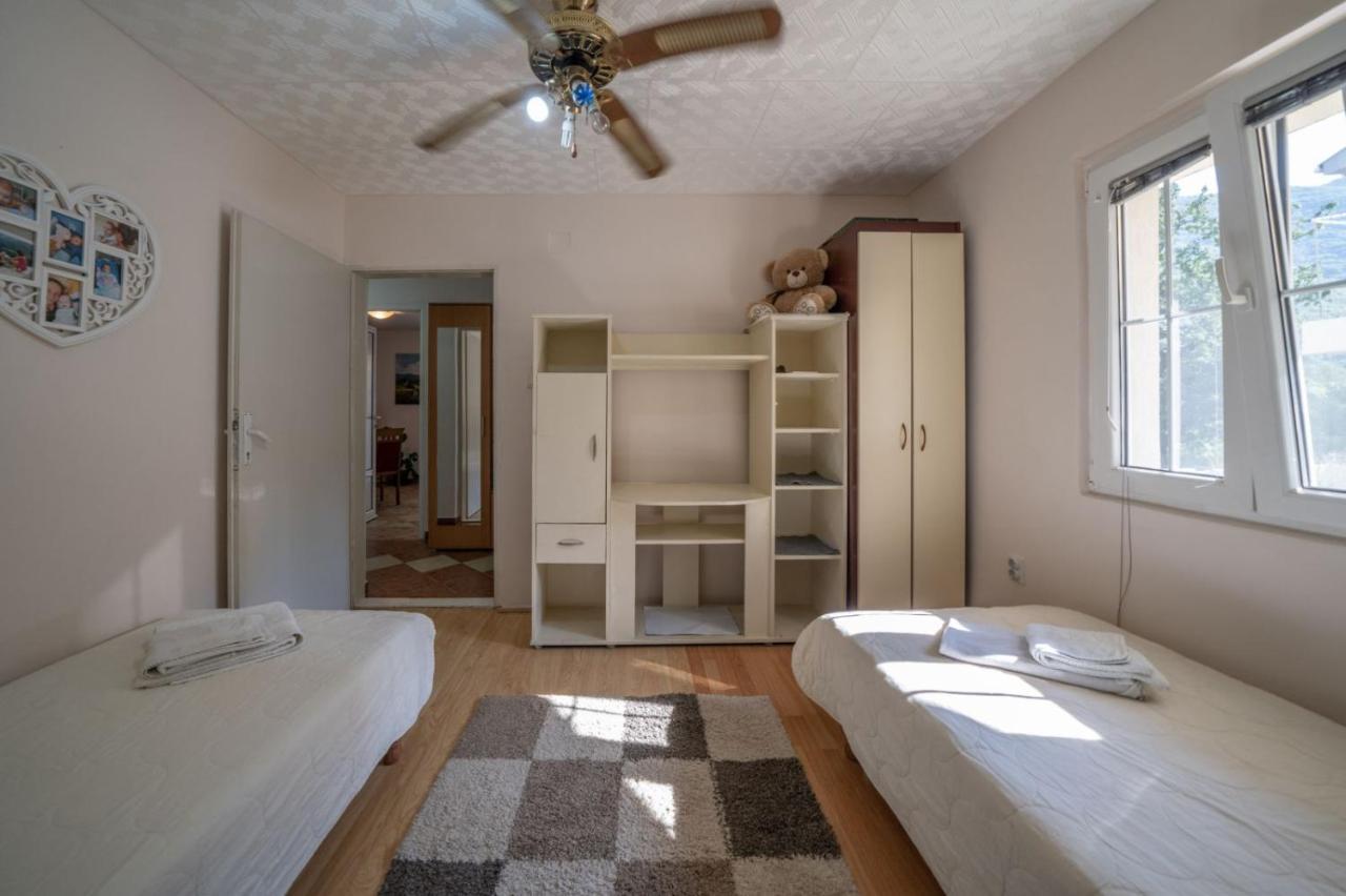 Apartments Zeko Донджі-Моріндж Екстер'єр фото