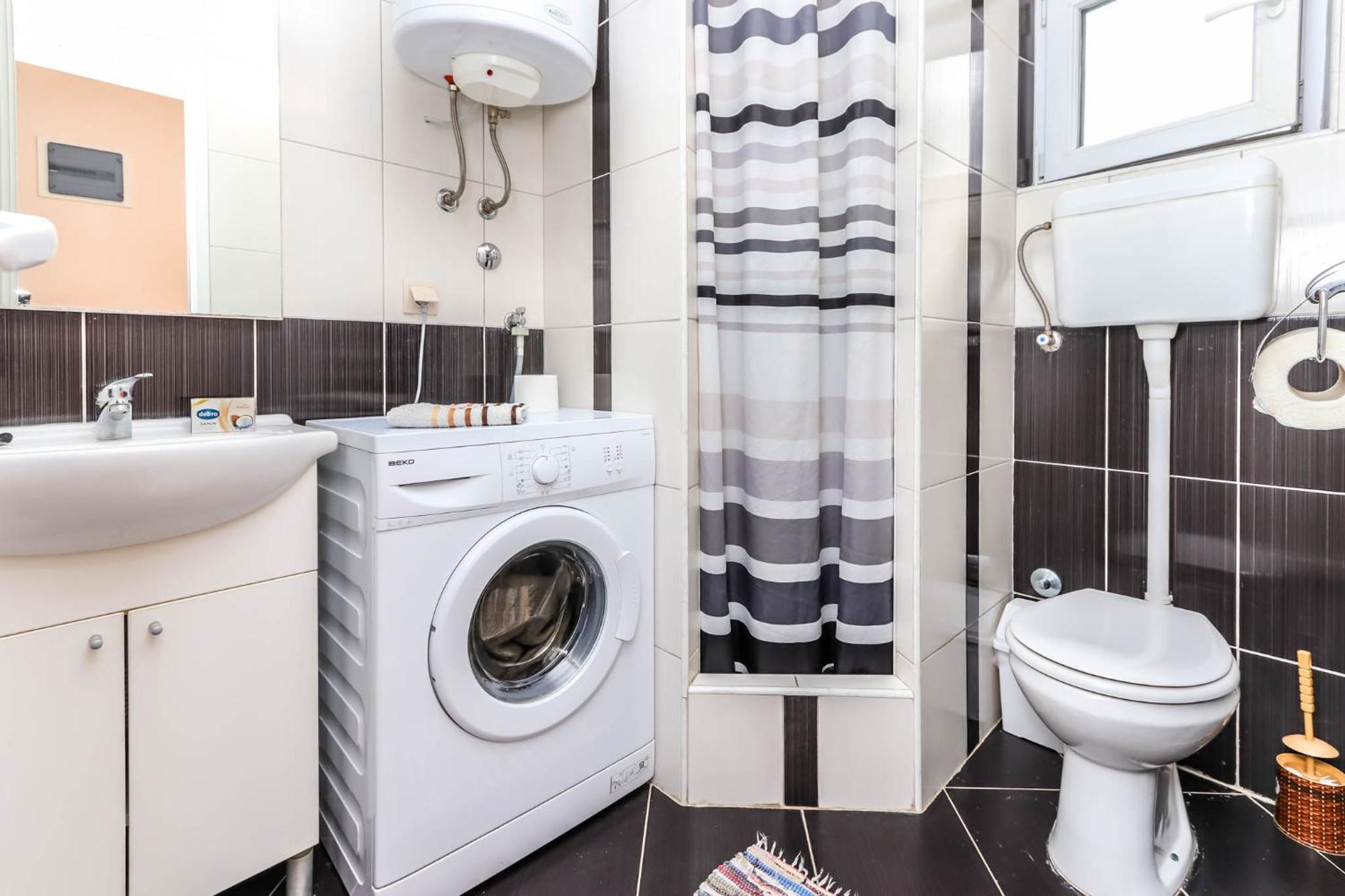 Apartments Zeko Донджі-Моріндж Екстер'єр фото