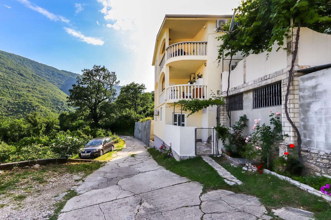 Apartments Zeko Донджі-Моріндж Екстер'єр фото